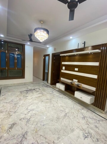 Bedroom in 2 BHK Builder Floor at Gaur City 4th Avenue, Sector 4 Greater Noida – for Sale