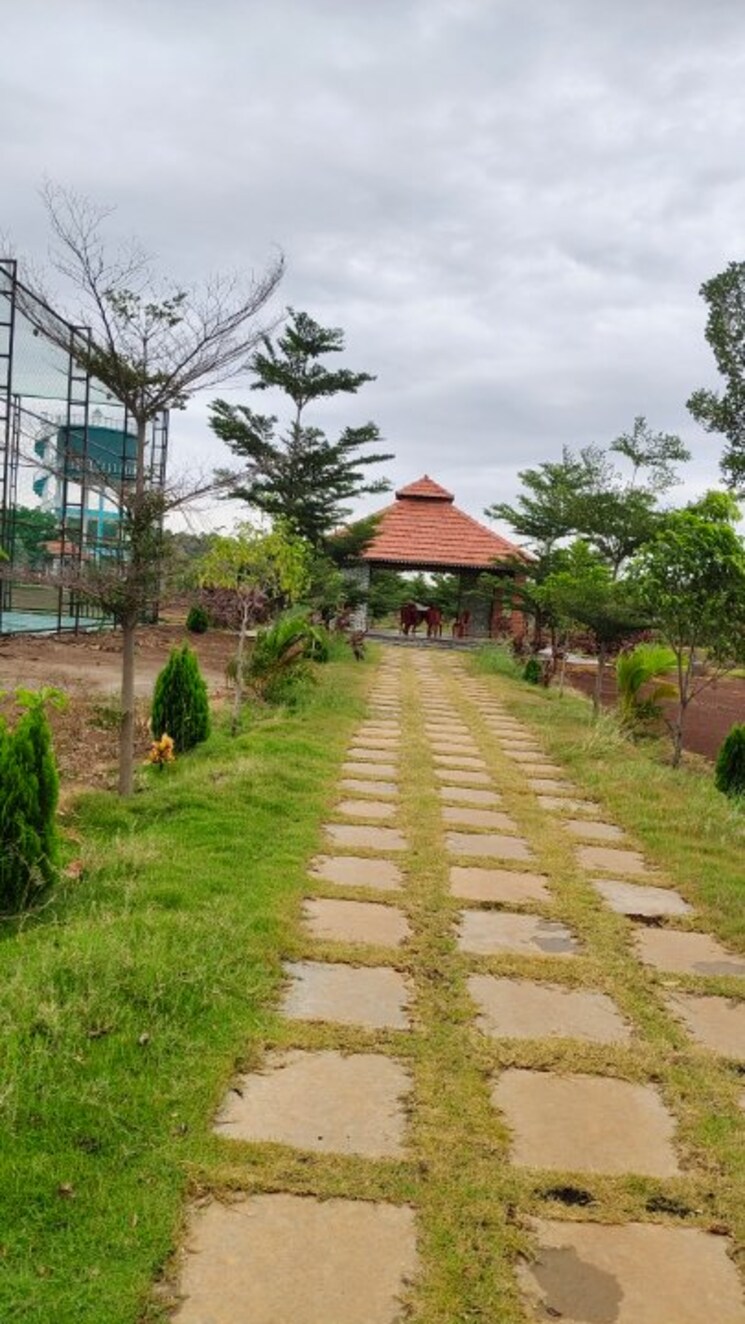 Garden, kamkole  221 Sq.Yd. Plot In Kamkole Hyderabad 9082839