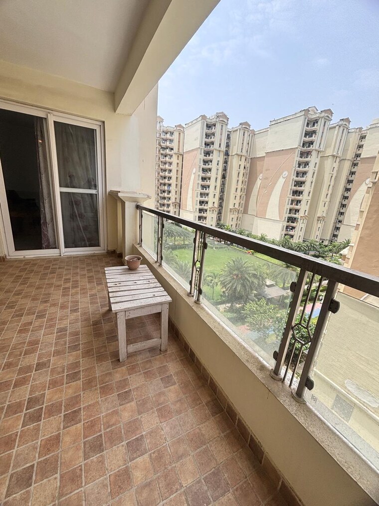 Balcony, mi-rustle-court 3.5 Bedroom 2350 Sq.Ft. Apartment In Gomti Nagar Lucknow 9082920