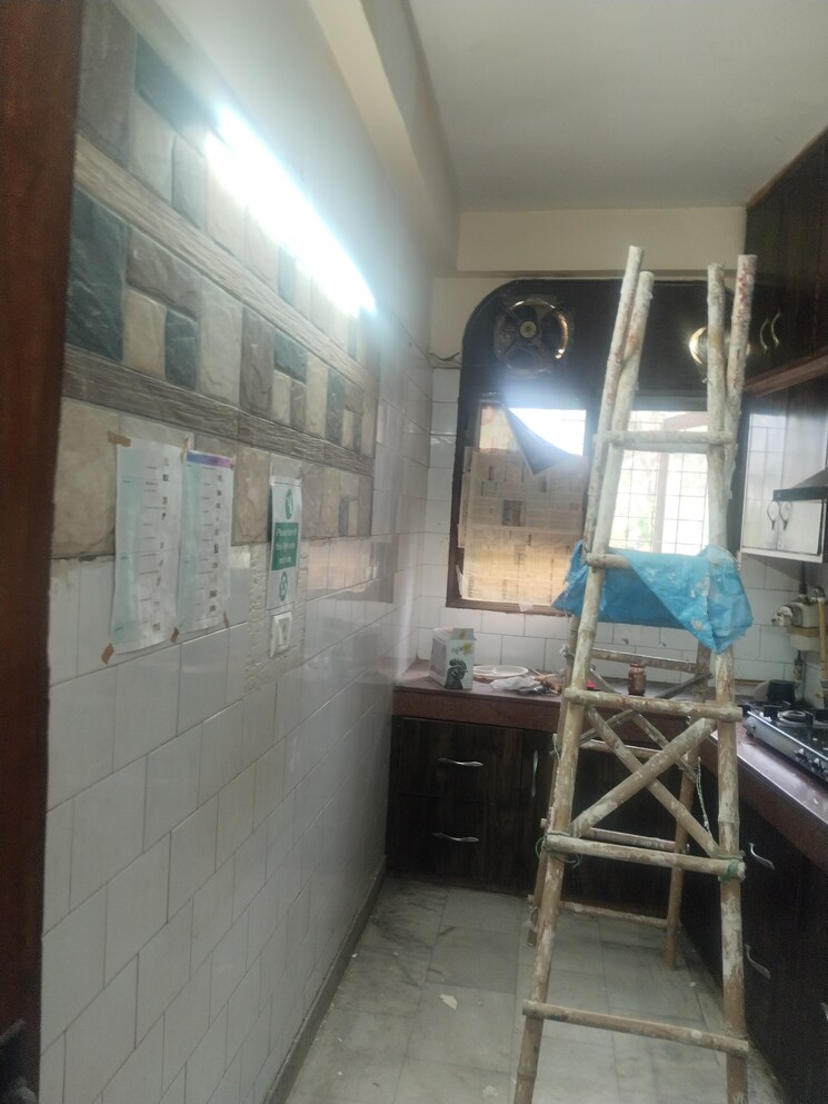 Kitchen, malviya nagar 3 Bedroom 1800 Sq.Ft. Builder Floor In Malviya Nagar Delhi 9082939