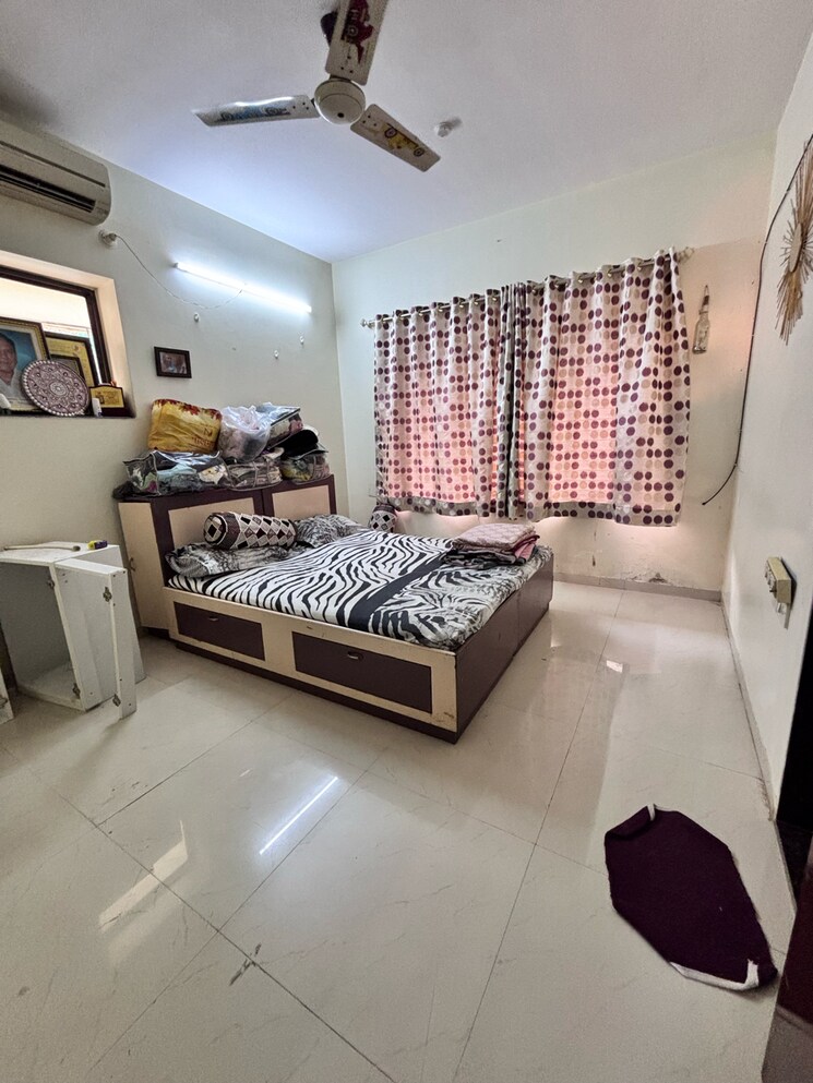 Bedroom, goyal-plaza 3 Bedroom 1375 Sq.Ft. Apartment In Chinchpada Mumbai 9082952