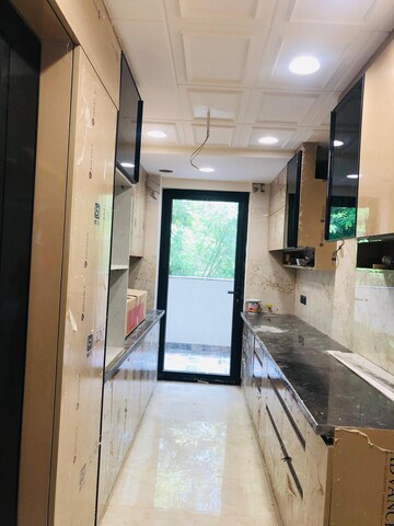 Kitchen in 3 BHK Builder Floor at Unitech Infospace, Sector 21 – for Rent