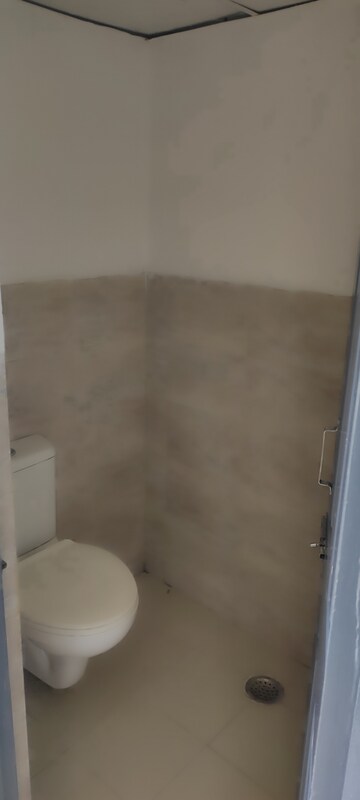 Furnished Amenities in 2 BHK Apartment at Wave Dream Homes, Wave City – for Rent