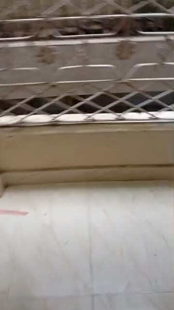 Furnished Amenities in 1 BHK Builder Floor at Savitri Nagar – for Rent