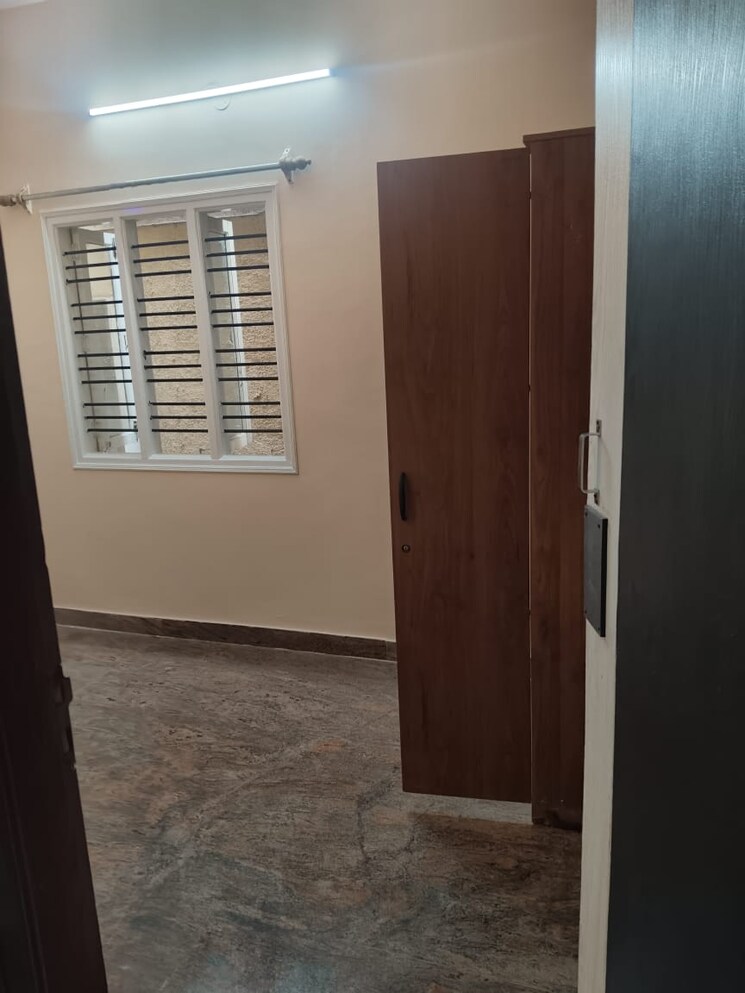 Room, btm layout stage 2 2 Bedroom 600 Sq.Ft. Independent House In Btm Layout Stage 2 Bangalore 9083056