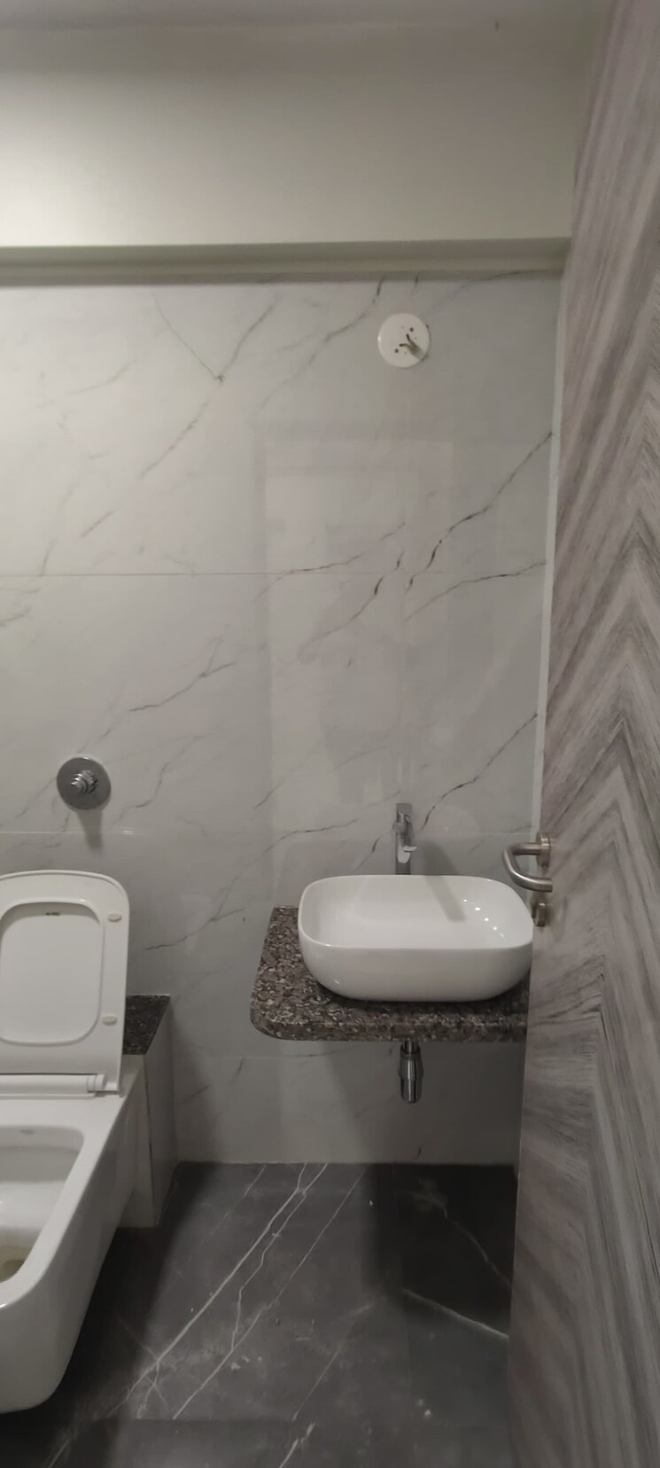 Bathroom, sri-zynergy 2.5 Bedroom 850 Sq.Ft. Apartment In Suman Nagar Mumbai 9083074