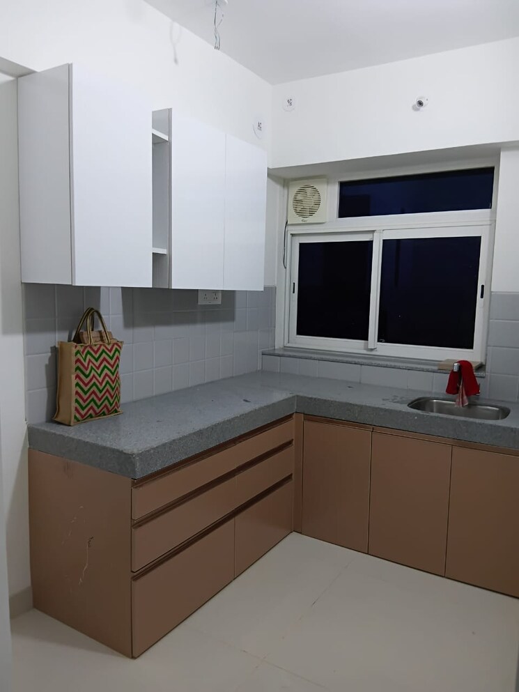 Kitchen, shapoorji-pallonji-siennaa 2 Bedroom 600 Sq.Ft. Apartment In Kandivali East Mumbai 9083040