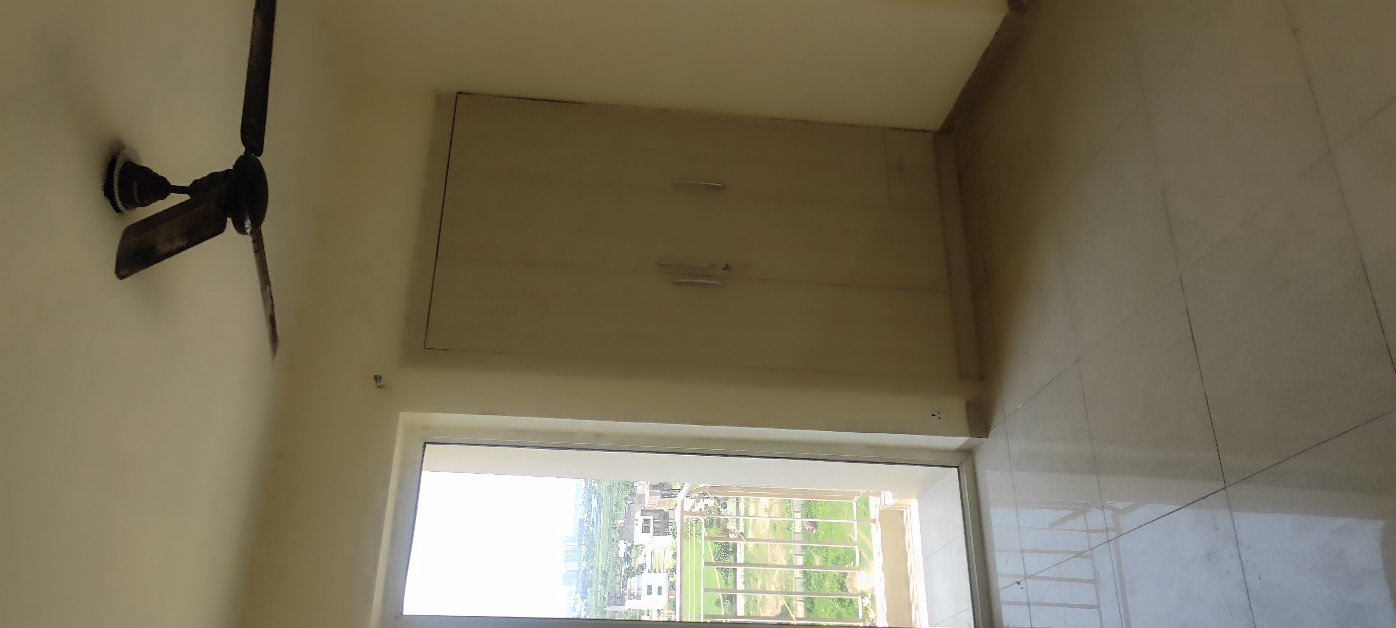 2 BHK Apartment For Rent in Wave Dream Homes