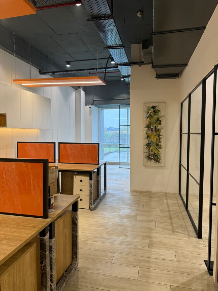 Kitchen, dlf-corporate-greens Commercial Office Space 1640 Sq.Ft. In Sector 74a Gurgaon 9083118