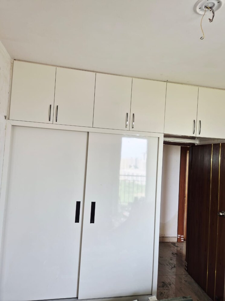 Kitchen, rof-amaltas 2.5 Bedroom 745 Sq.Ft. Apartment In Sector 92 Gurgaon 9083170