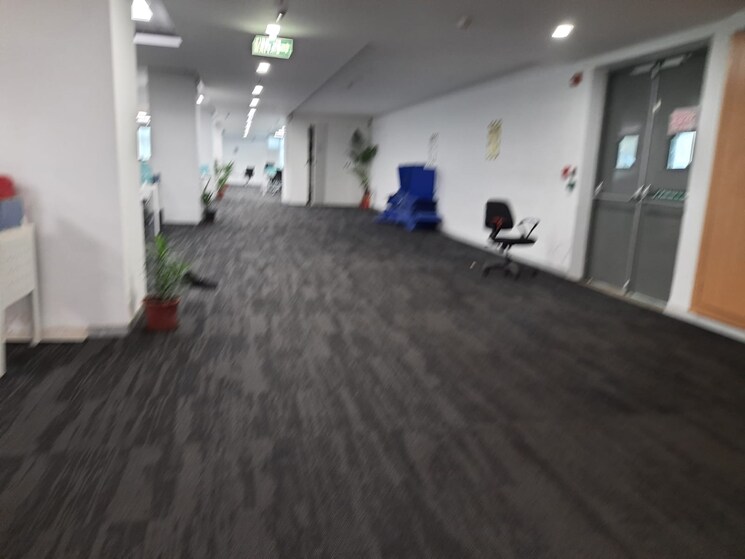  Parking, sector 67 Commercial Office Space in IT/SEZ 5000 Sq.Ft. In Sector 67 Noida 9083134