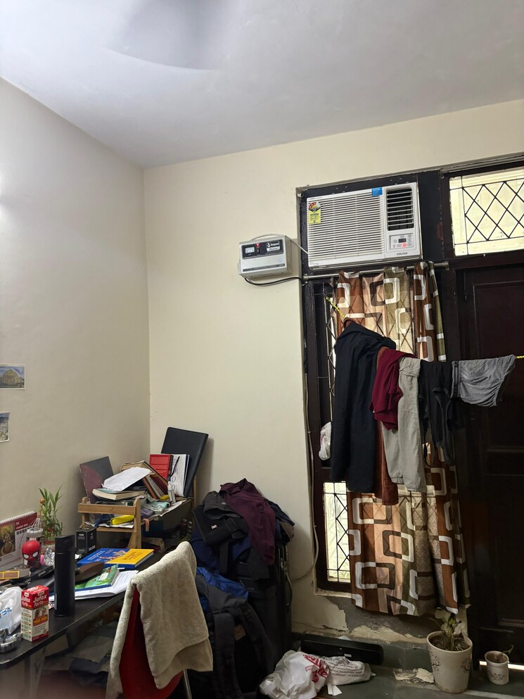 Living Room, katwaria sarai 1 RK 350 Sq.Ft. Apartment In Katwaria Sarai Delhi 9083174