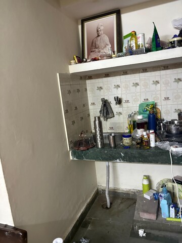 Furnished Amenities in 1 RK Apartment at Katwaria Sarai – for Rent