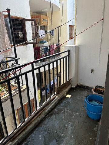 Balcony in 1 RK Apartment at Katwaria Sarai – for Rent