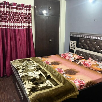 Bedroom in 2.5 BHK Apartment at KW Srishti, Raj Nagar Extension – for Rent