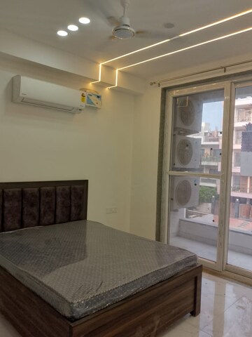 Bedroom in 3 BHK Builder Floor at Sector 57 – for Rent