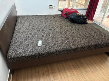 Bedroom in 2 BHK Apartment at DB Orchid Ozone, Dahisar East – for Rent