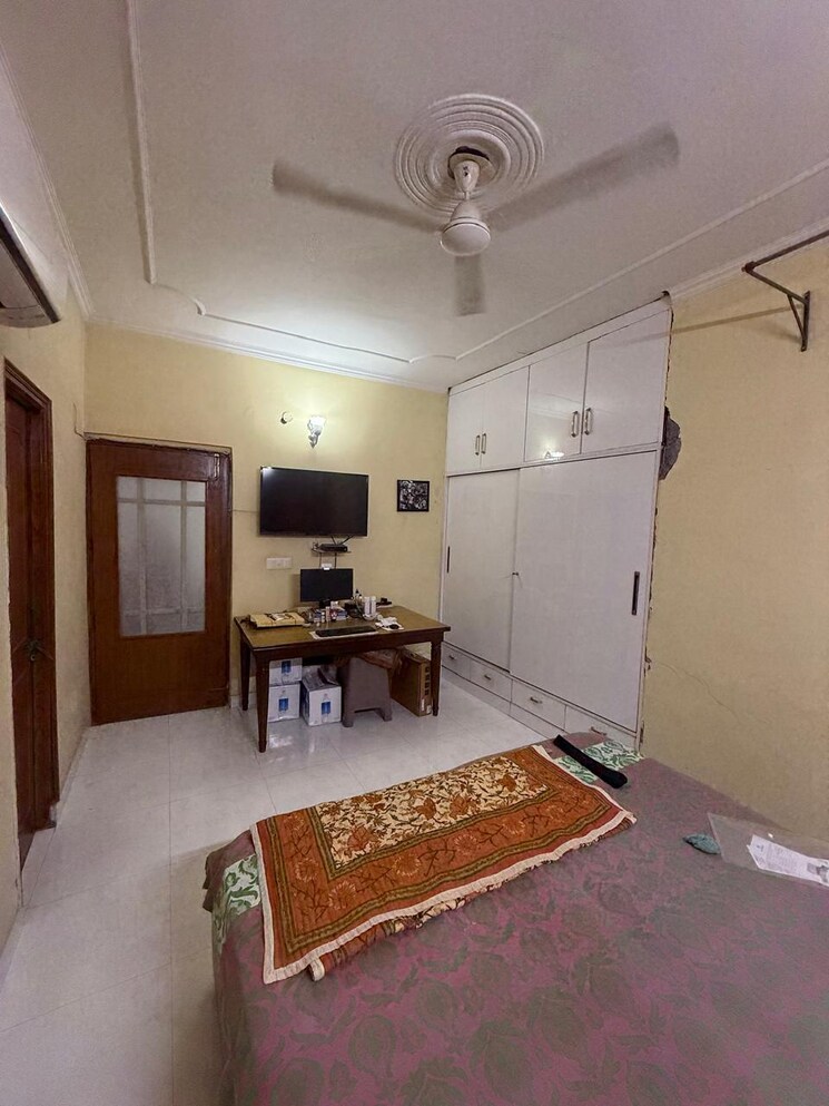 Living Room, us-pine-homes 3 Bedroom 1800 Sq.Ft. Builder Floor In Dhakoli Zirakpur 9083237