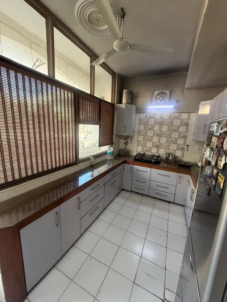 Balcony, us-pine-homes 3 Bedroom 1800 Sq.Ft. Builder Floor In Dhakoli Zirakpur 9083237