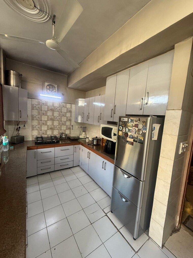 Kitchen, us-pine-homes 3 Bedroom 1800 Sq.Ft. Builder Floor In Dhakoli Zirakpur 9083237