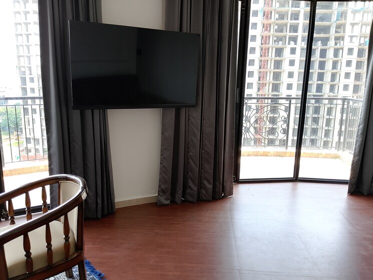 Room, omaxe-hazratganj Studio 1333 Sq.Ft. Apartment In Gomti Nagar Lucknow 9083281