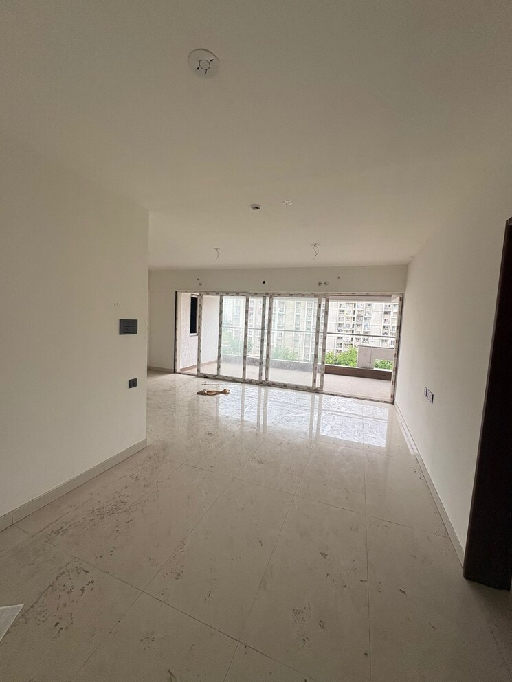 undefined, wakad 4 Bedroom 1500 Sq.Ft. Apartment In Wakad Pune 9083266