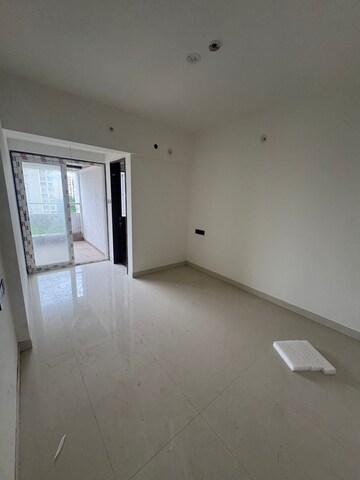 Room in 4 BHK Apartment at Wakad – for Sale