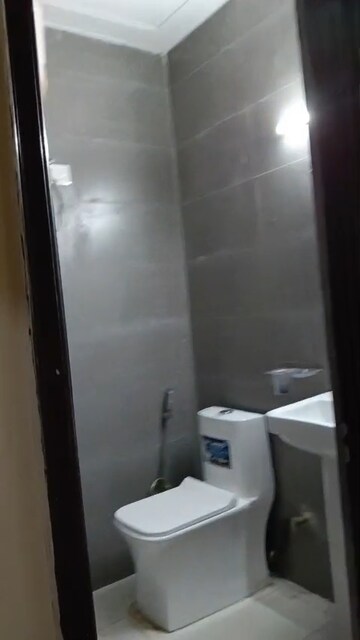 Bathroom in 1 BHK Builder Floor at Nathupur – for Rent