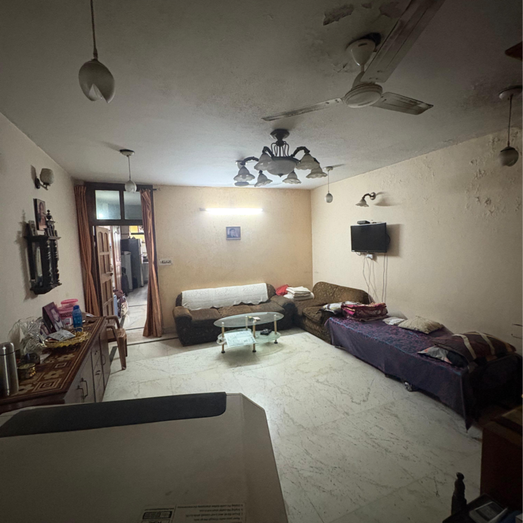 Living Room, lajpat nagar 2 Bedroom 900 Sq.Ft. Apartment In Lajpat Nagar Delhi 9083357