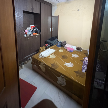 Bedroom in 2 BHK Apartment at Lajpat Nagar – for Sale