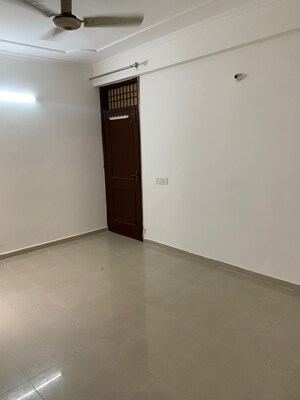 Room in 3 BHK Apartment at Vip Road – for Sale