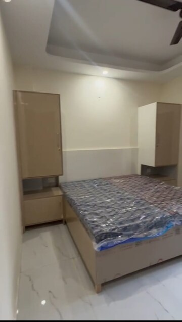 1 RK Apartment For Rent in DLF City Phase III, Sector 24