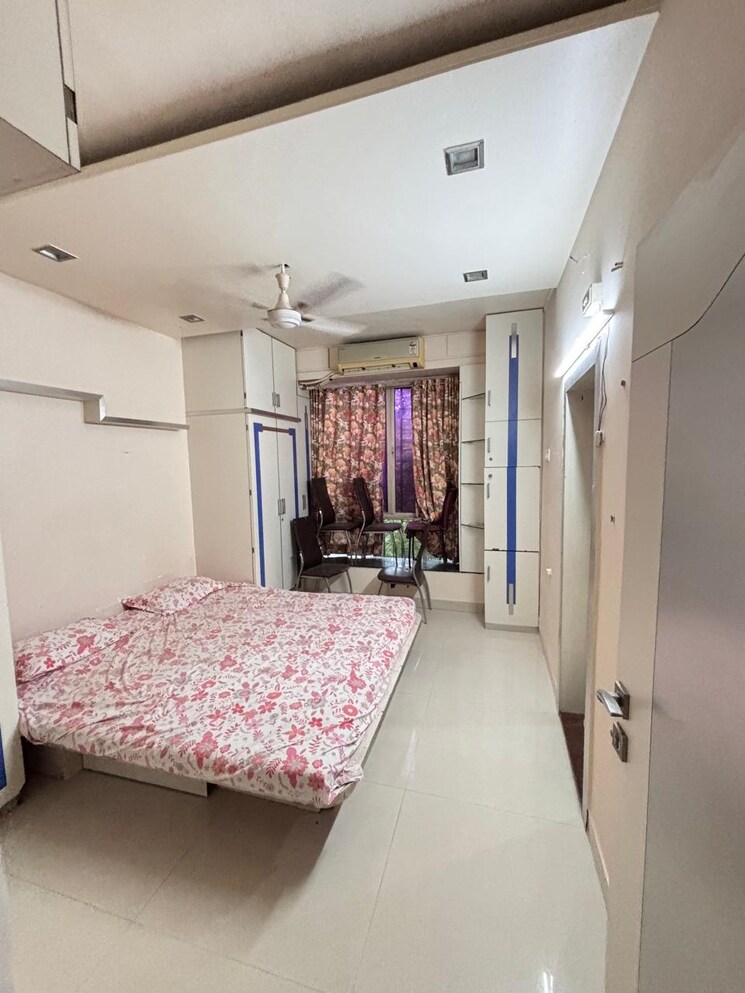 Bedroom, bhosale nagar 3 Bedroom 1800 Sq.Ft. Apartment In Bhosale Nagar Pune 9083349