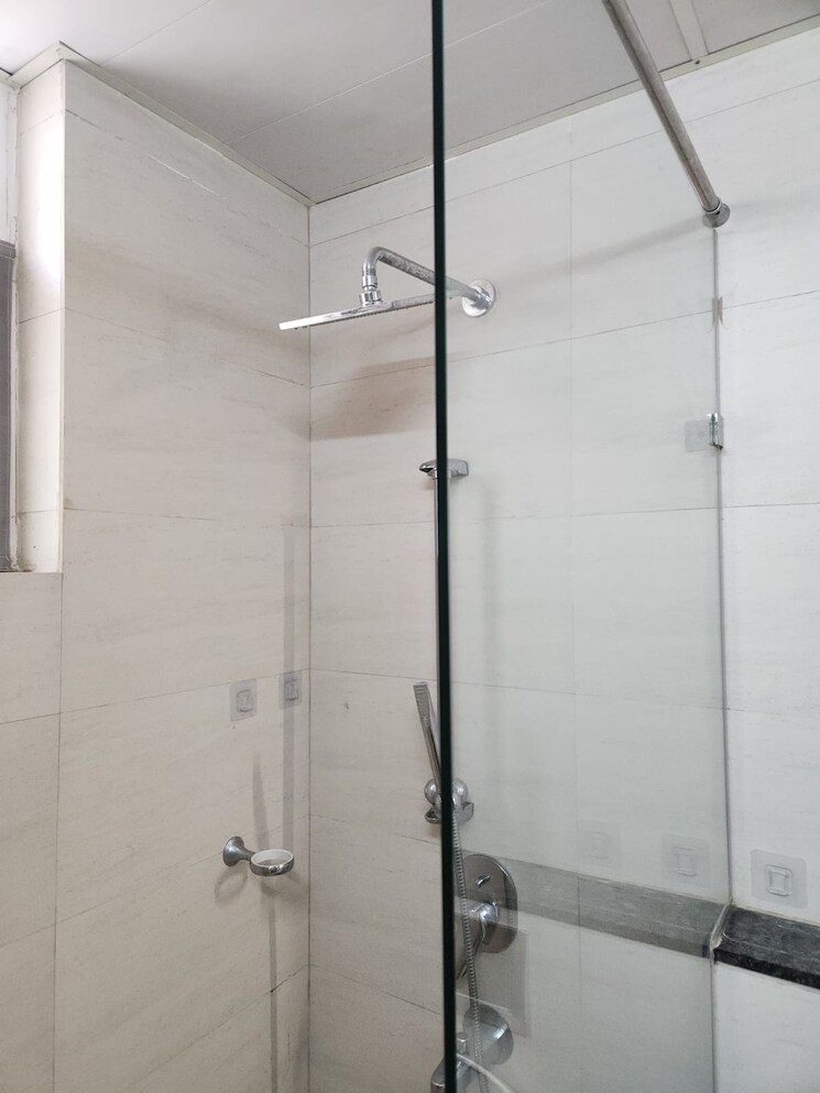 Bathroom, godrej-platinum-hebbal 3 Bedroom 2900 Sq.Ft. Apartment In Hebbal Bangalore 9083358