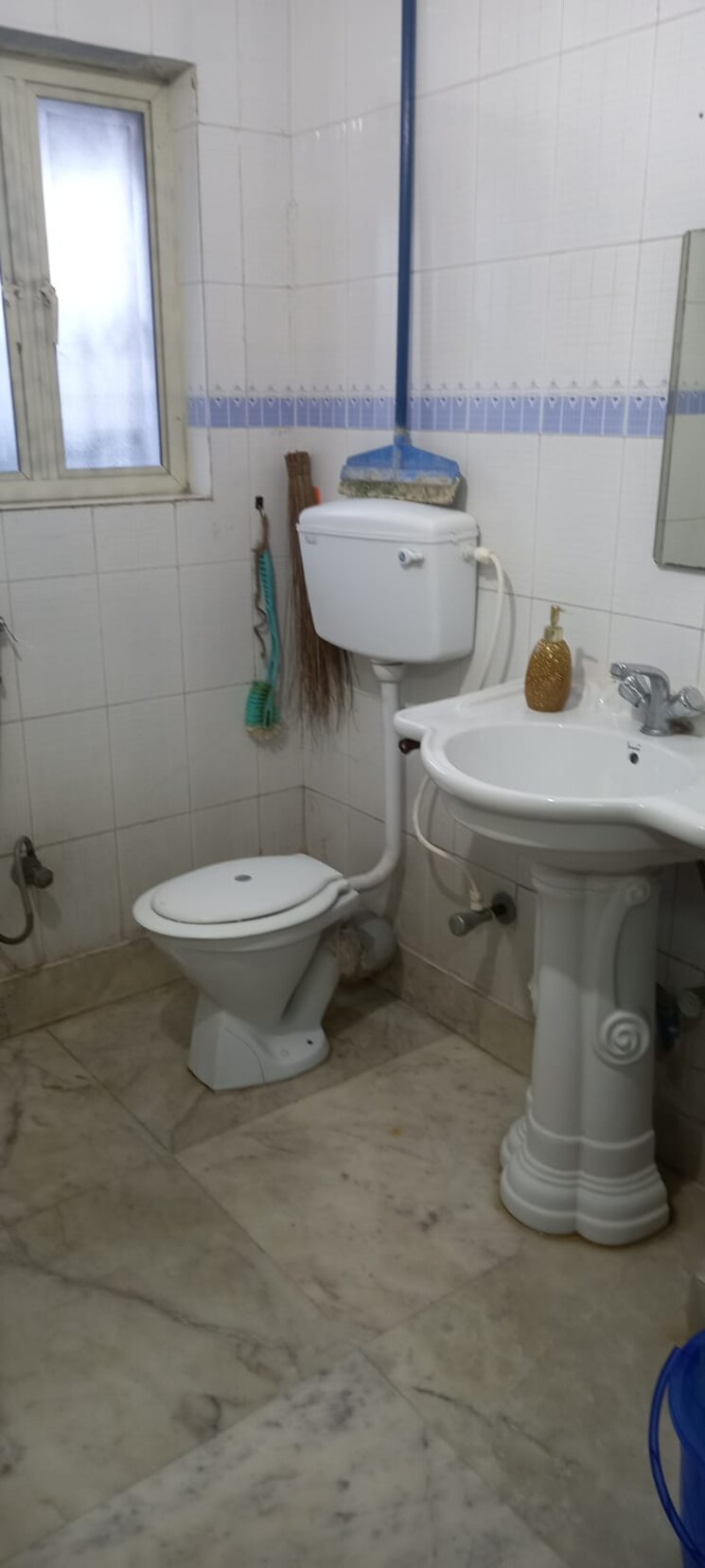 Bathroom, new alipore 3 Bedroom 1258 Sq.Ft. Apartment In New Alipore Kolkata 9083377