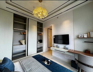 Bedroom in 2 BHK Apartment at Andheri West – for Rent
