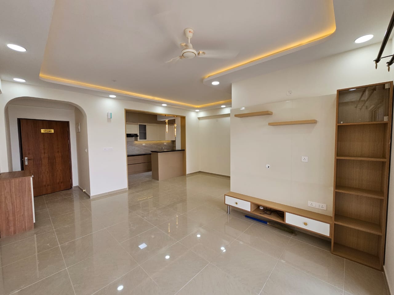 3 BHK Apartment For Rent in Goyal Orchid Piccadilly
