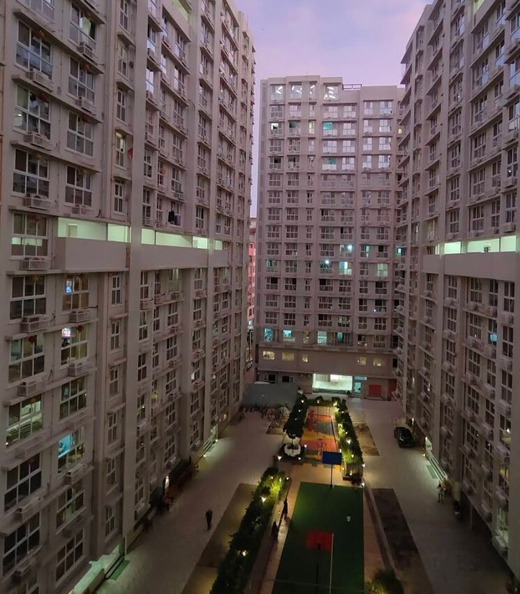 Exterior View, platinum-life 2.5 Bedroom 765 Sq.Ft. Apartment In Andheri West Mumbai 9083395