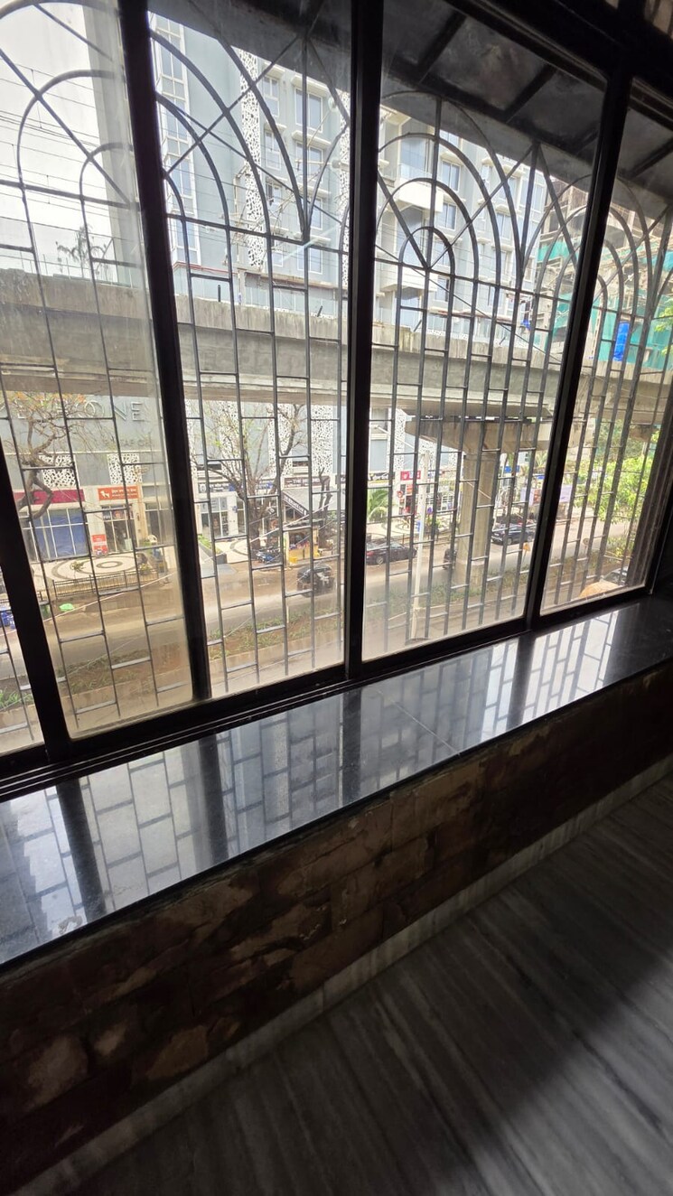 Balcony, evershine-embassy 2 Bedroom 958 Sq.Ft. Apartment In Andheri West Mumbai 9083426