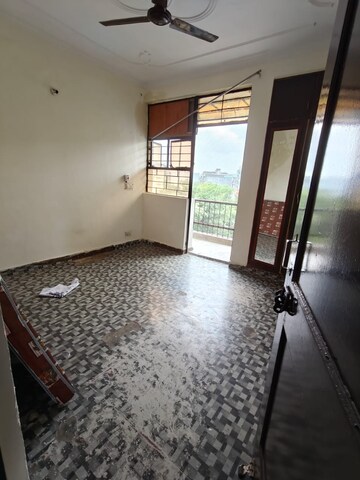 Bedroom in 1 BHK Apartment at Sector 14 Dwarka – for Rent