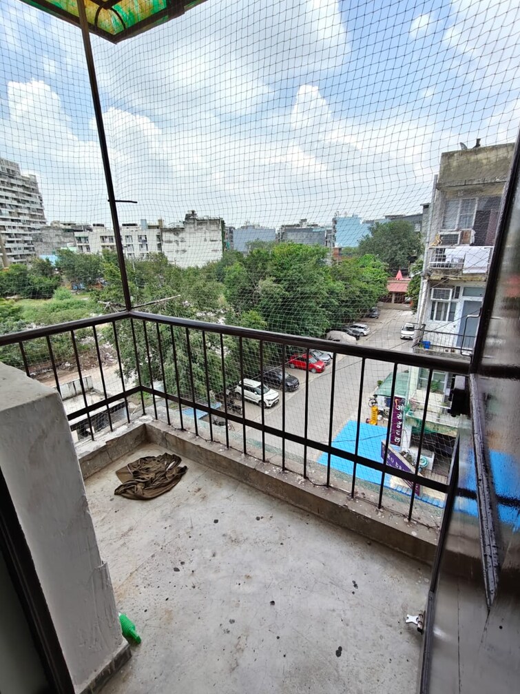 Balcony, sector 14 dwarka 1 Bedroom 450 Sq.Ft. Apartment In Sector 14 Dwarka Delhi 9083440