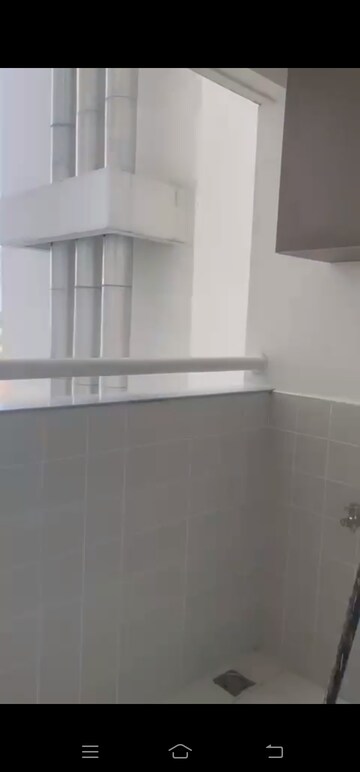 Room in 2 BHK Apartment at Purva Palm Beach, Hennur Road – for Rent