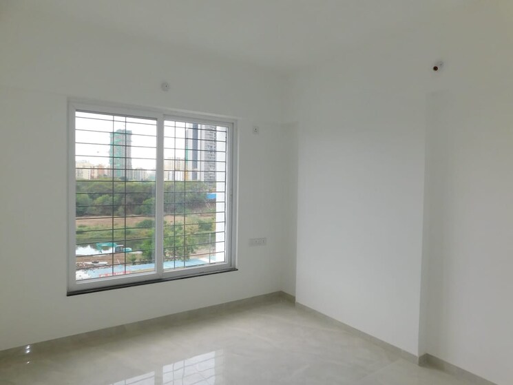 Room, rr-lunkad-66-avenue 3 Bedroom 1050 Sq.Ft. Apartment In Pimple Nilakh Pune 9083449