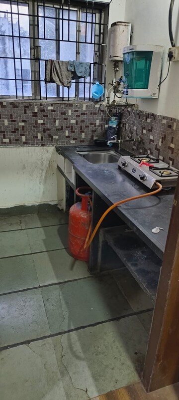 Kitchen in 2.5 BHK Apartment at Erandwane – for Rent