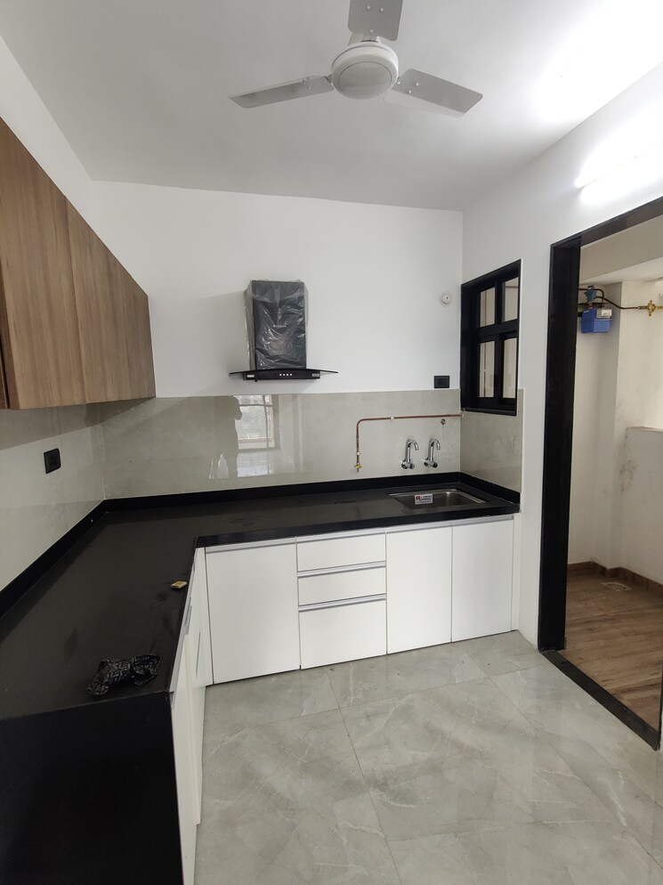 Kitchen, shree-satya-shankar-residency 2.5 Bedroom 808 Sq.Ft. Apartment In Manpada Thane 9083465