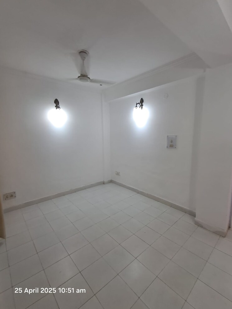 Room, vasant kunj 1 Bedroom 550 Sq.Ft. Apartment In Vasant Kunj Delhi 9083493