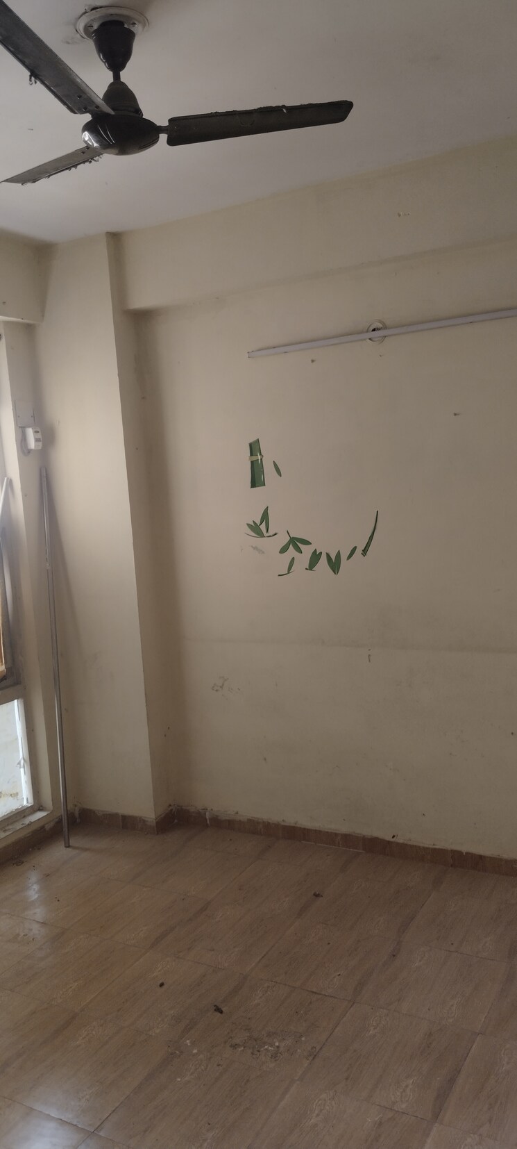 Room, auric-city-homes 3 Bedroom 618 Sq.Ft. Apartment In Sector 82 Faridabad 9083497