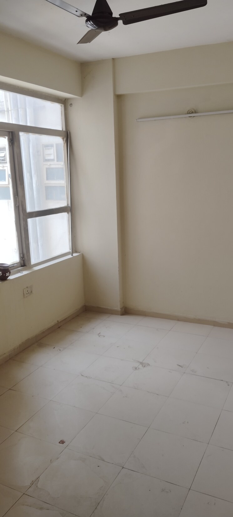 Room, auric-city-homes 3 Bedroom 618 Sq.Ft. Apartment In Sector 82 Faridabad 9083497