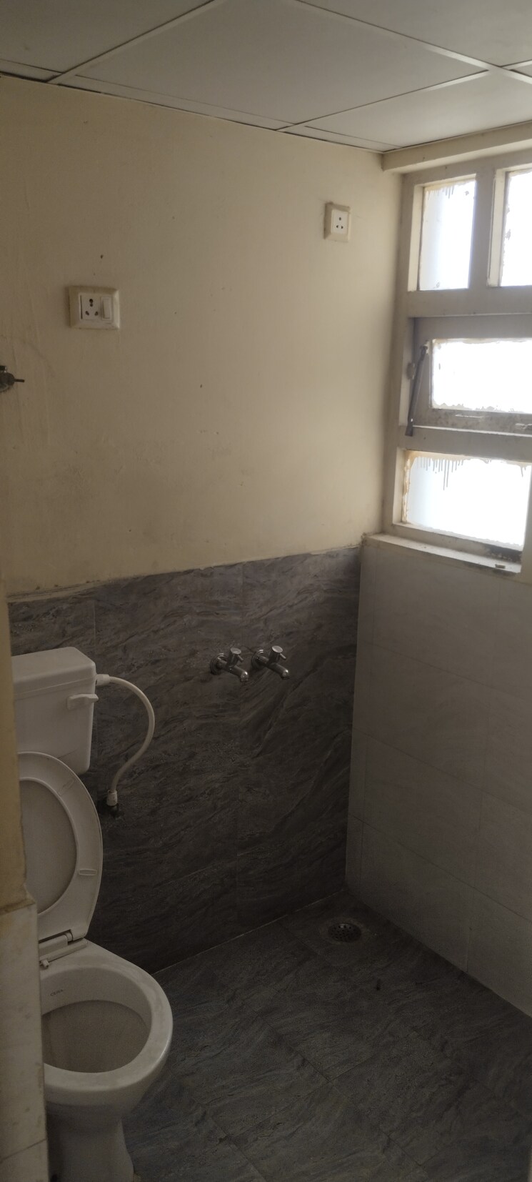Bathroom, auric-city-homes 3 Bedroom 618 Sq.Ft. Apartment In Sector 82 Faridabad 9083497