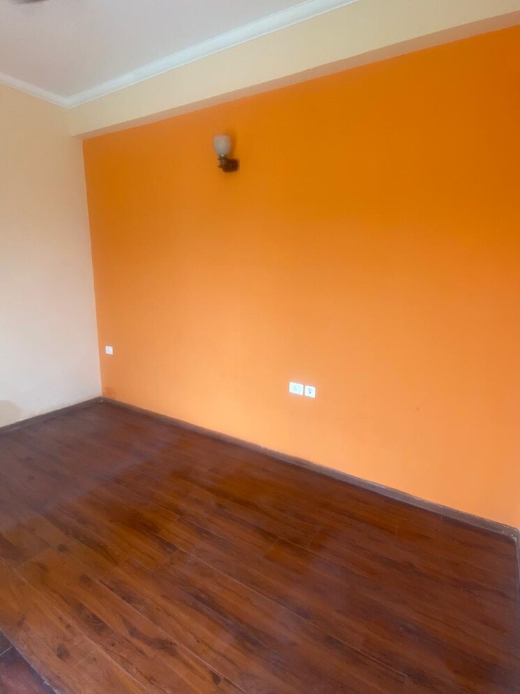 Room, sunshine-helios 3 Bedroom 1685 Sq.Ft. Independent House In Sector 78 Noida 9083502